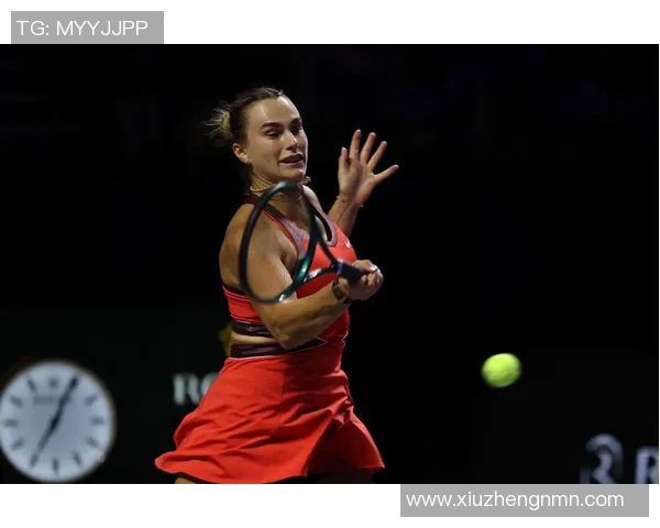 山君女名不虚传，WTA年终总决赛后，萨巴伦卡休假喂鲨鱼